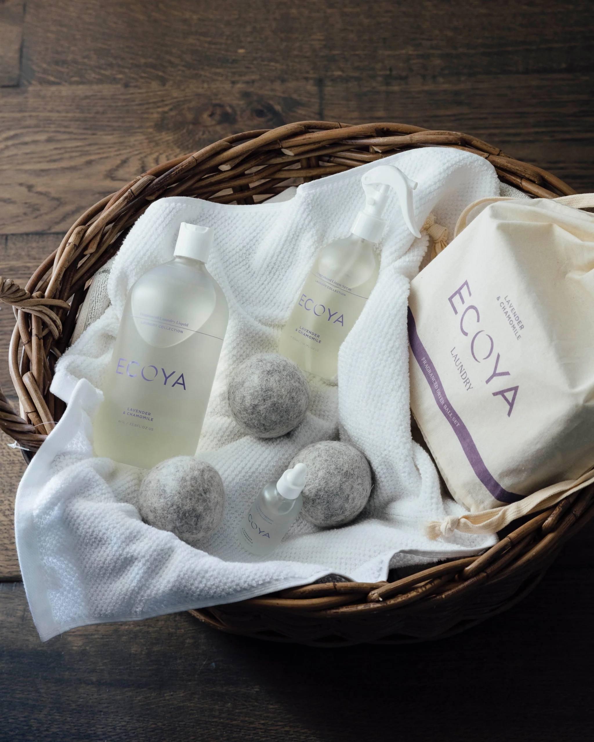 Lavender & Chamomile Laundry Dryer Ball Set - Image 2