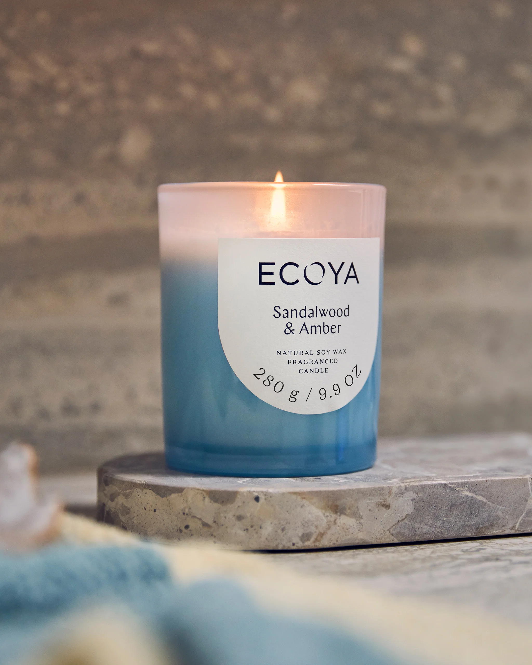 Sandalwood & Amber Metro Candle - Image 2