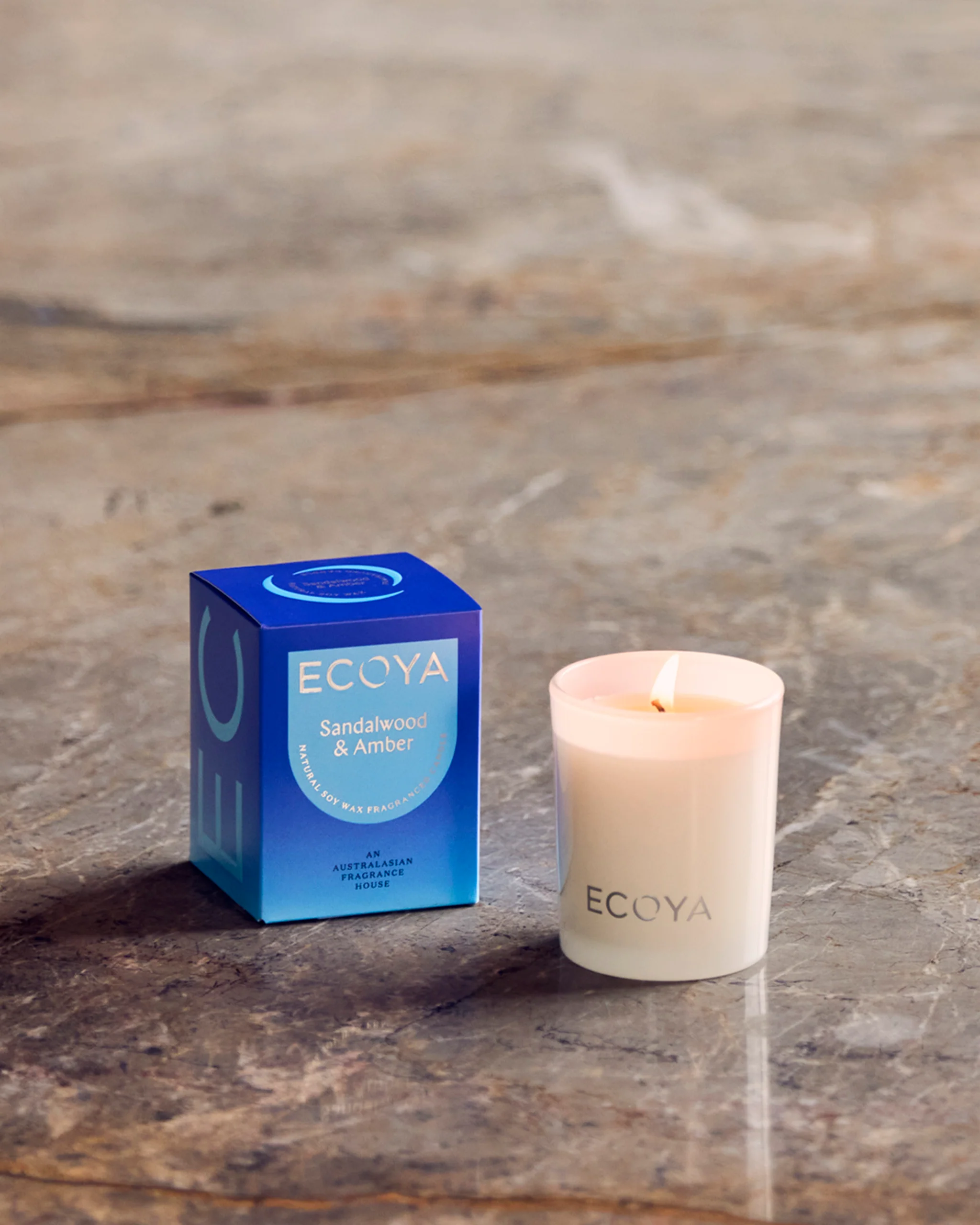 Sandalwood & Amber Mini Madison Candle - Image 2